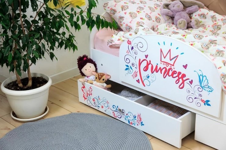 Детская кровать Эльза с бортиком, Розовый (щиты) в Вологде - изображение 2