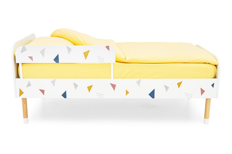 Кровать в детскую Stumpa Классика "Треугольники желтый, синий, розовый" в Вологде - изображение 5