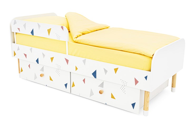 Кровать в детскую Stumpa Классика "Треугольники желтый, синий, розовый" в Вологде - изображение 7