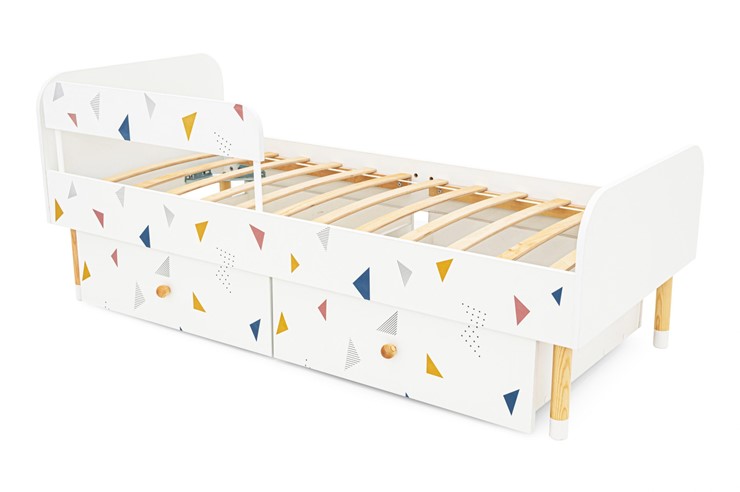 Кровать в детскую Stumpa Классика "Треугольники желтый, синий, розовый" в Вологде - изображение 11