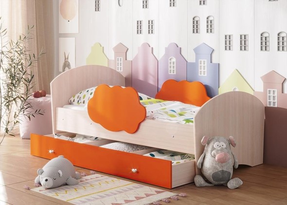 Кровать с бортиками Тучка с ящиком, корпус Дуб млечный, фасад Оранжевый в Вологде - изображение