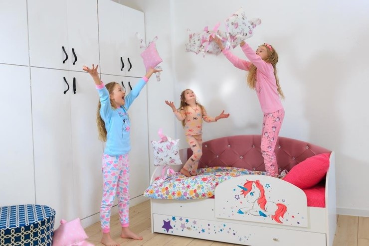 Кровать детская односпальная Звездочка с бортиком, Розовый в Вологде - изображение 9