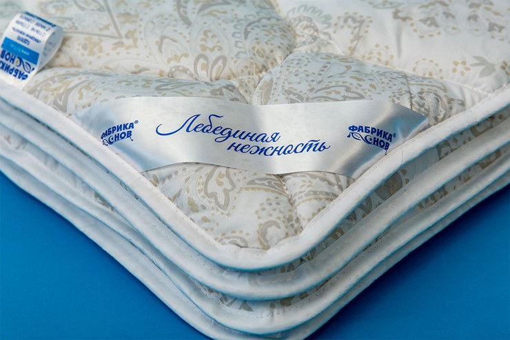 Одеяло всесезонное полутороспальное Лебединая нежность в Вологде - изображение 1